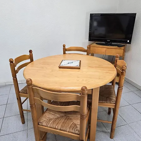 Le Mazet A La Wifi Clim Parking Nyaraló *